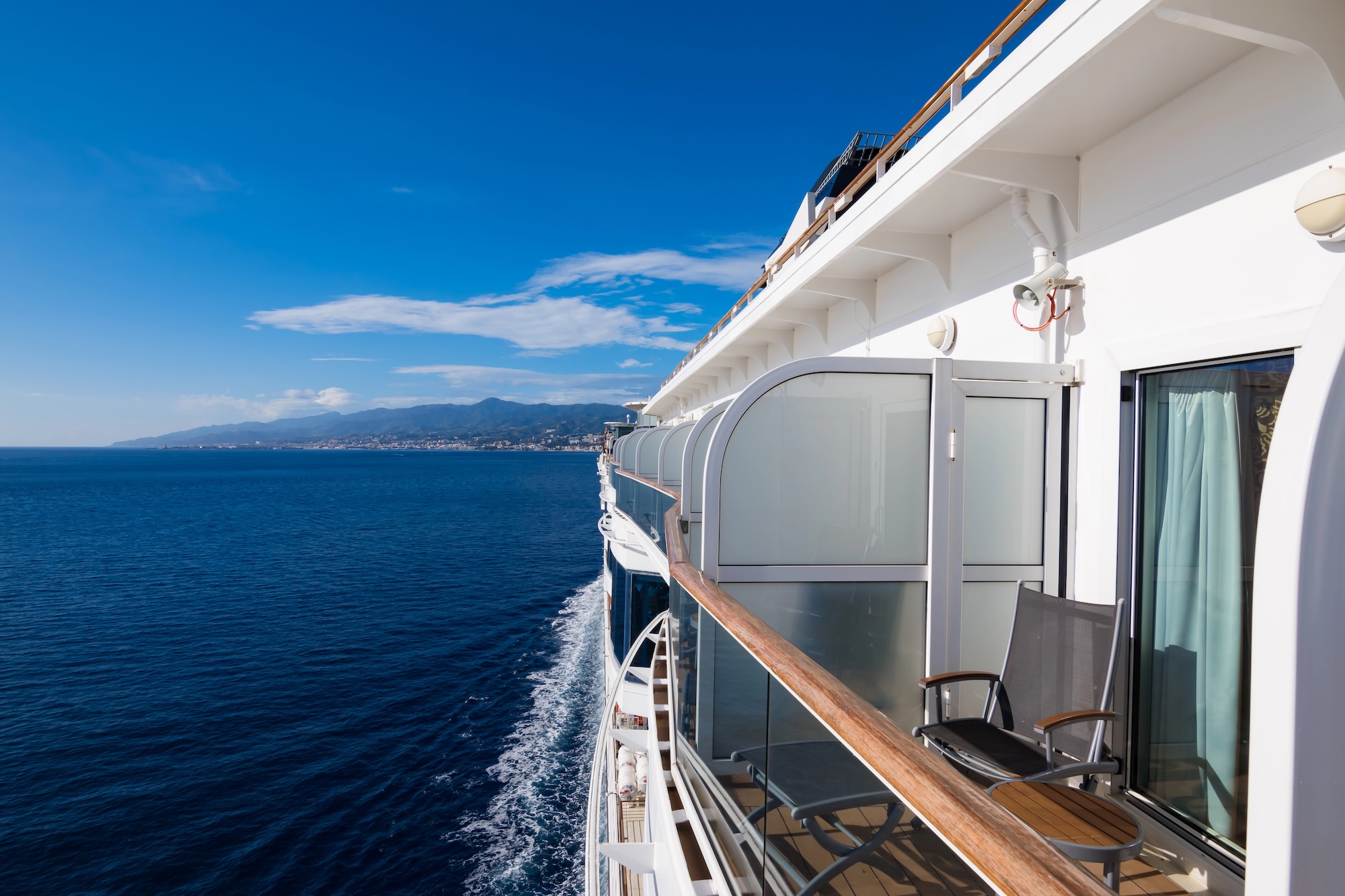 Small Ship Ocean Cruising